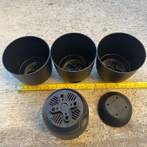 Set of 3 Black Plastic Plant Pots